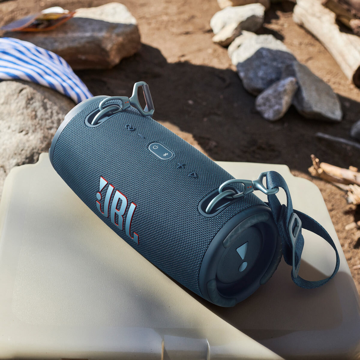 lifestyle image of speaker