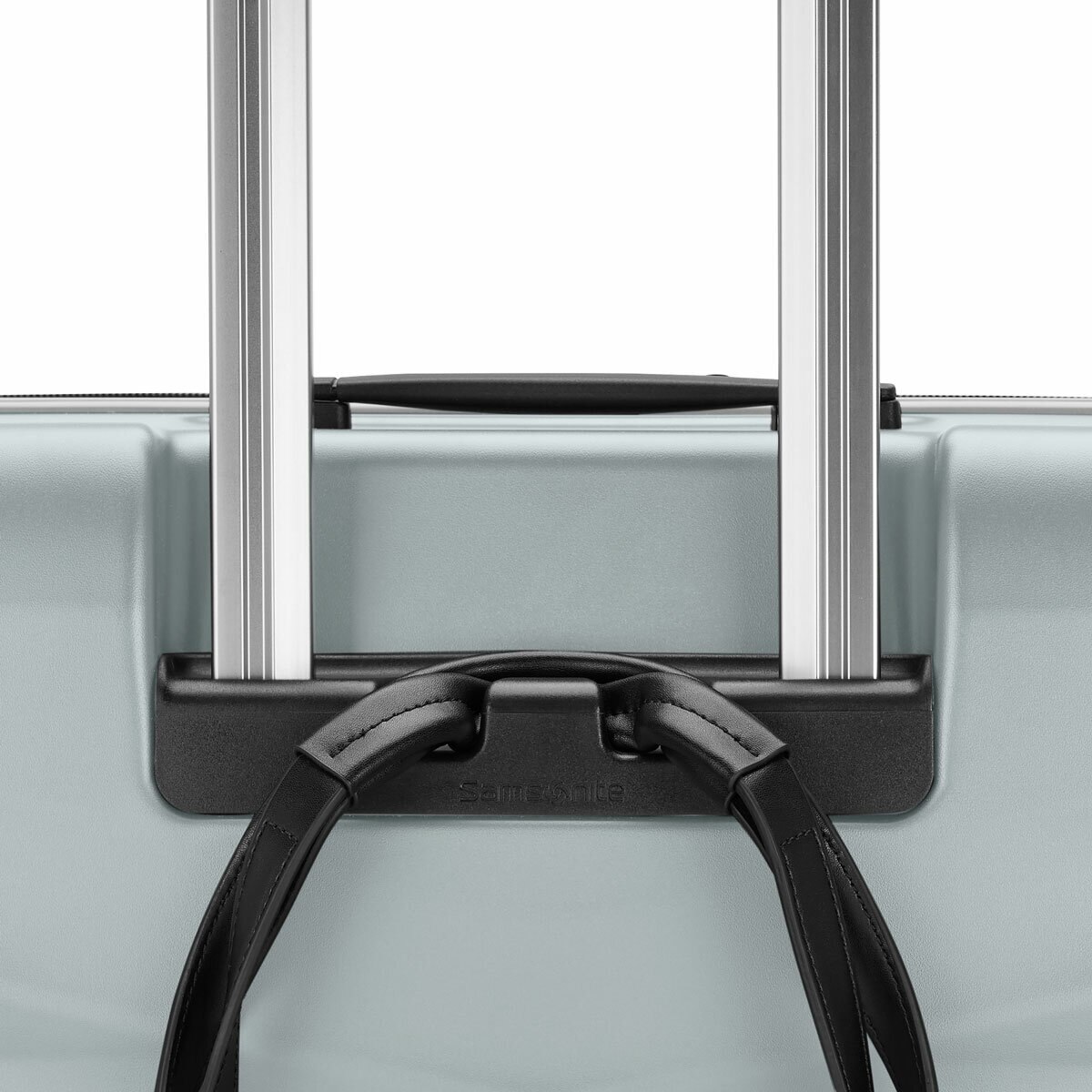 Smsonite Precision DLX 2-piece Hardside Expandable Spinner Luggage Set in Silver Smsonite Precision DLX 2-piece Hardside Expandable Spinner Luggage Set in Silver