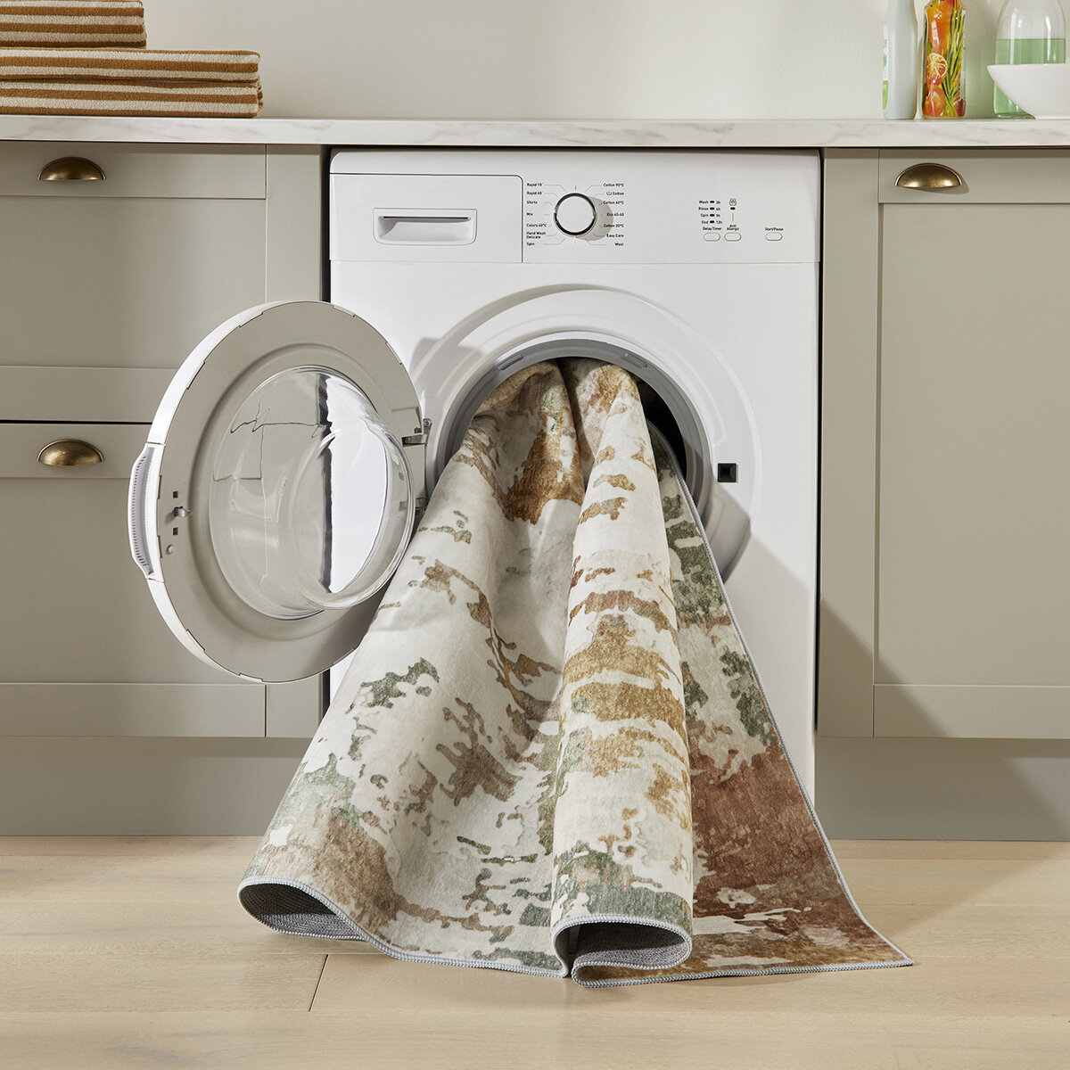 Concept Looms Liberty Cream Washable Rug, in 3 Sizes