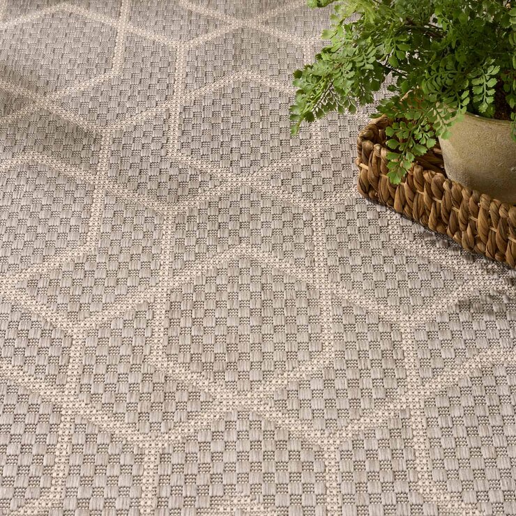 Nourison Horizon Geometric Grey Indoor Outdoor Rug, in 2 Sizes