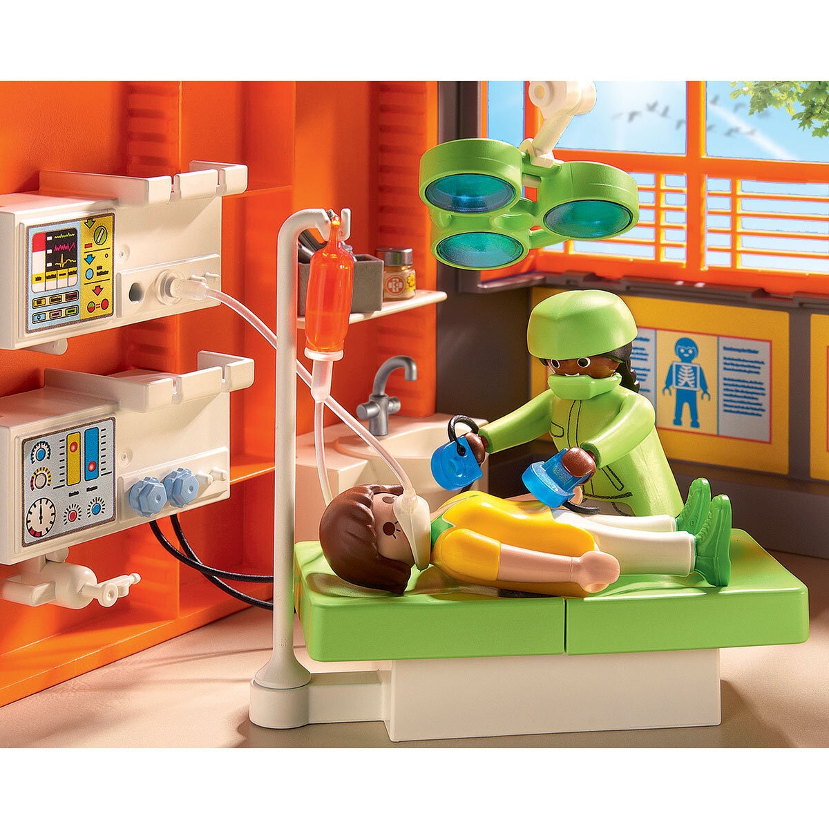 Playmobil unboxing : The children's hospital (2015) - 6657, 6659, 6660,  6661 6663, 6685, 6686 