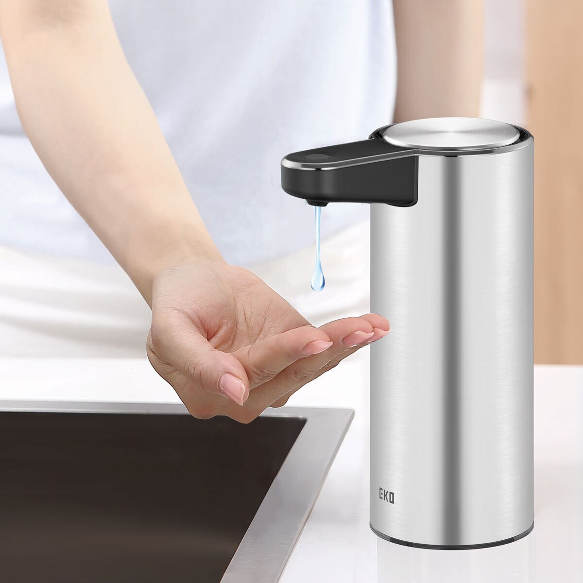 EKO Aroma Motion Sensor Soap Pump in Stainless Steel