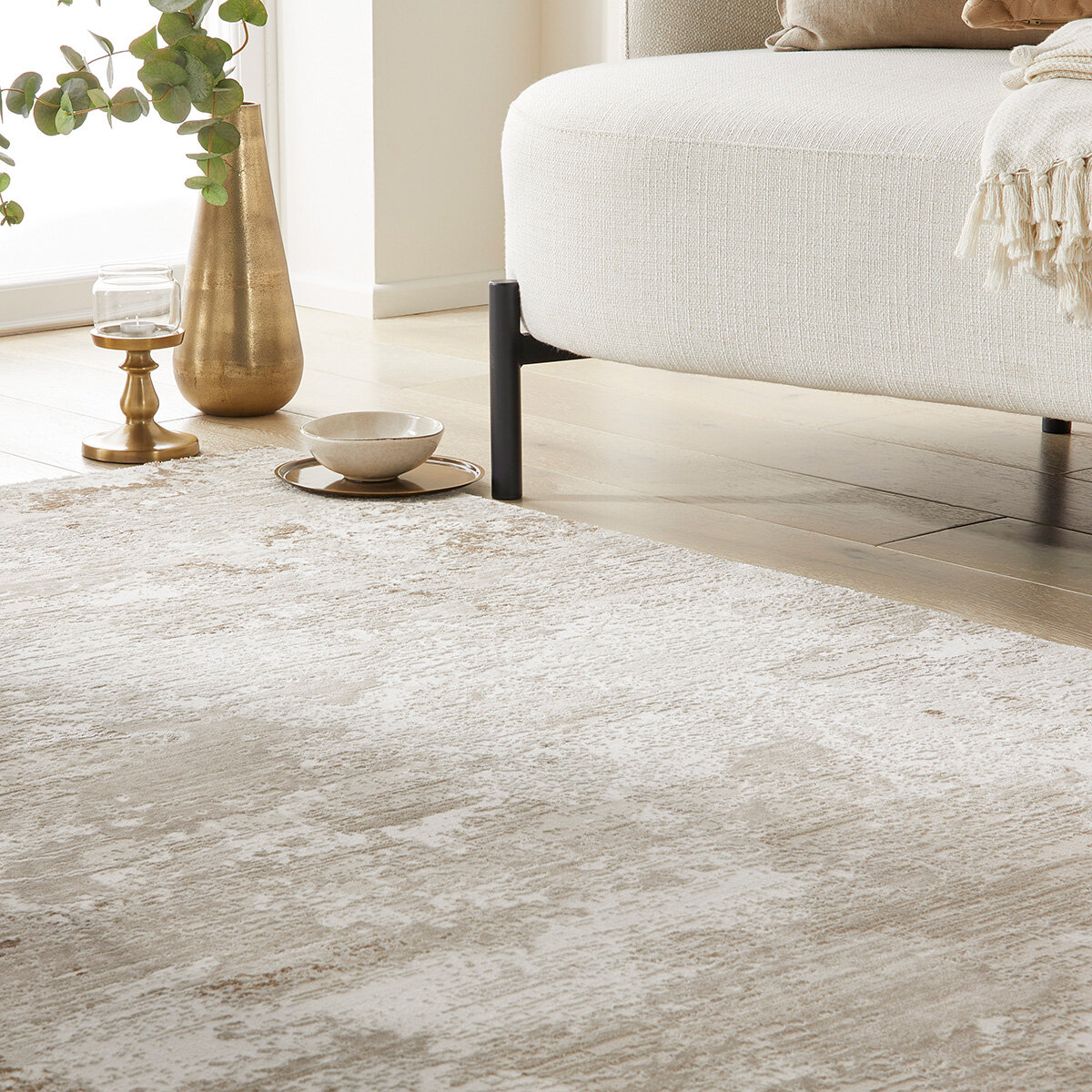 Concept Looms Olivia Beige Rug, in 3 Sizes Concept Looms Olivia Beige Rug, in 3 Sizes