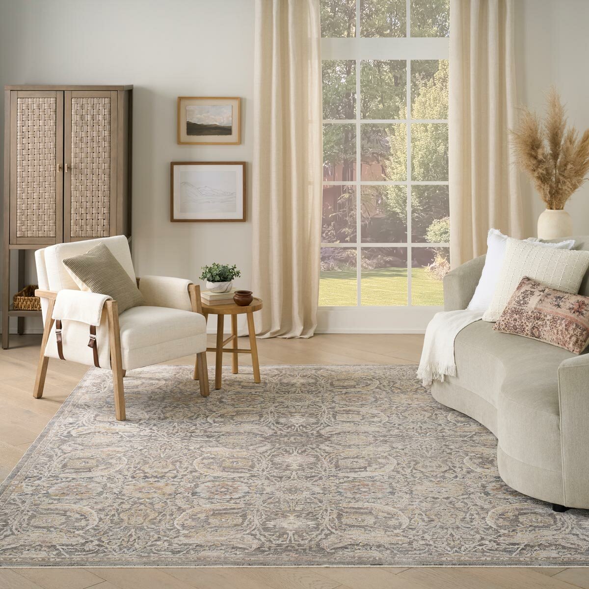 Grey and beige rug with detailed symmetrical pattern and vintage-style accents Grey and beige rug with detailed symmetrical pattern and vintage-style accents