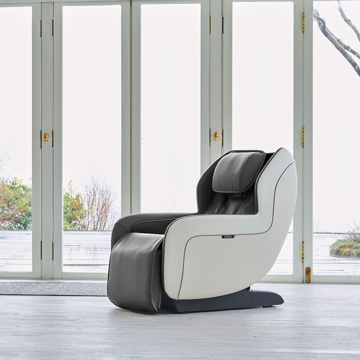 SYNCA Circ+ Massage Chair in Grey