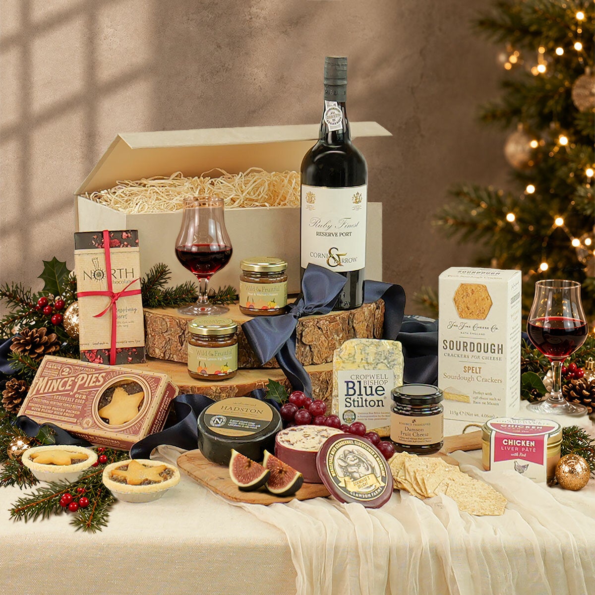 The After Dinner Port & Stilton Hamper The After Dinner Port & Stilton Hamper