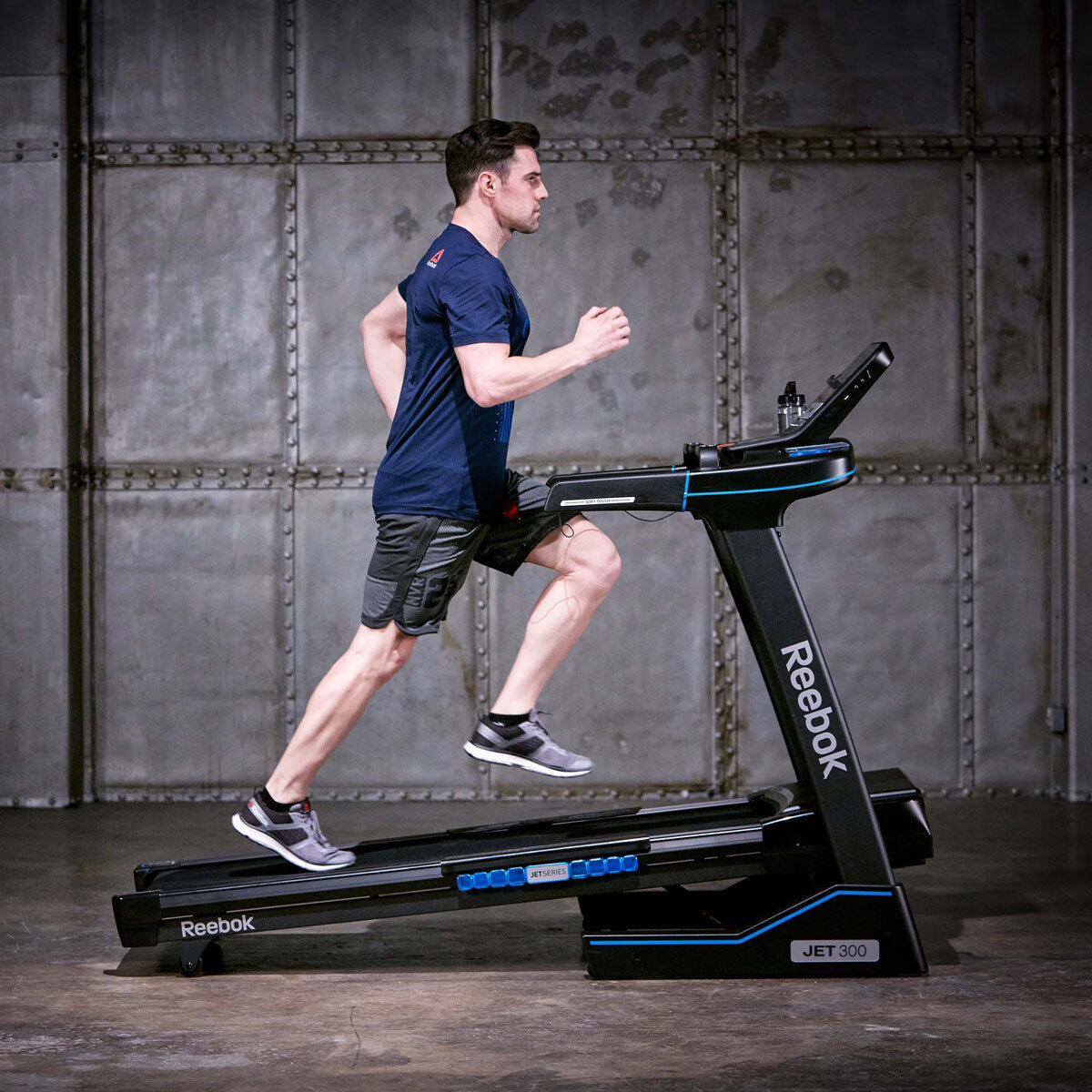 Reebok Jet 300 Series Treadmill