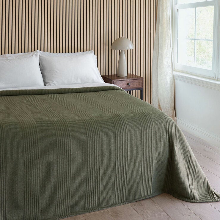 Safdie Cotton Blend Green Jersey Blanket, 224 x 234 cm Safdie Cotton Blend Green Jersey Blanket, 224 x 234 cm