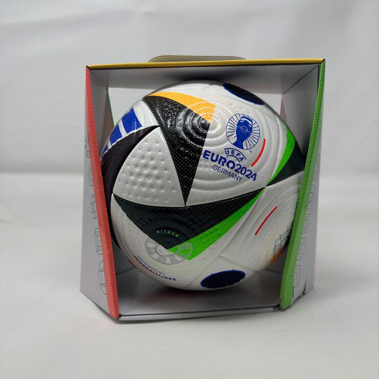 Adidas UEFA Euro 2024 Fussballliebe Pro Football Size 5 Adidas UEFA Euro 2024 Fussballliebe Pro Football Size 5
