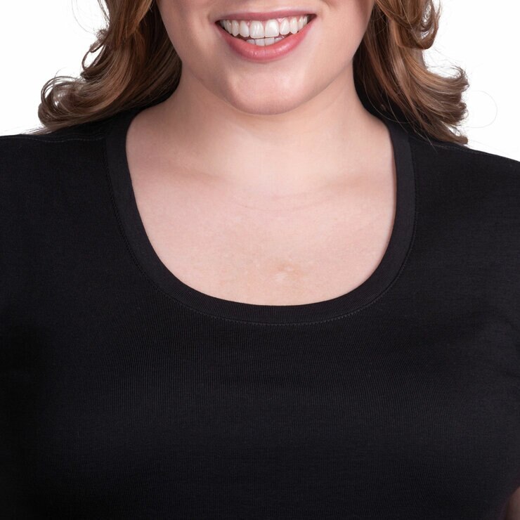 Kirkland Signature Ladies Scoop Neck Pima Tee in Black