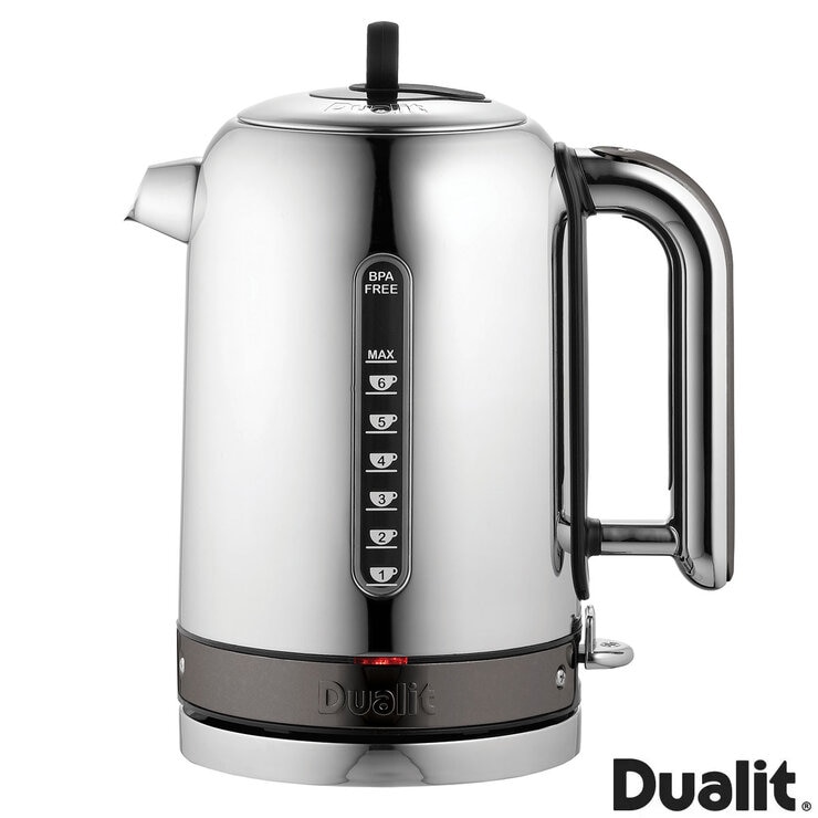 Front Profile of Dualit Kettle Front Profile of Dualit Kettle
