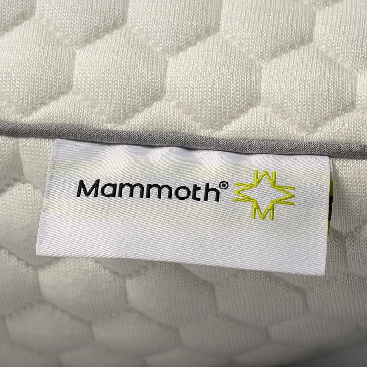 External detail image of Honeycomb Hybrid Pillow