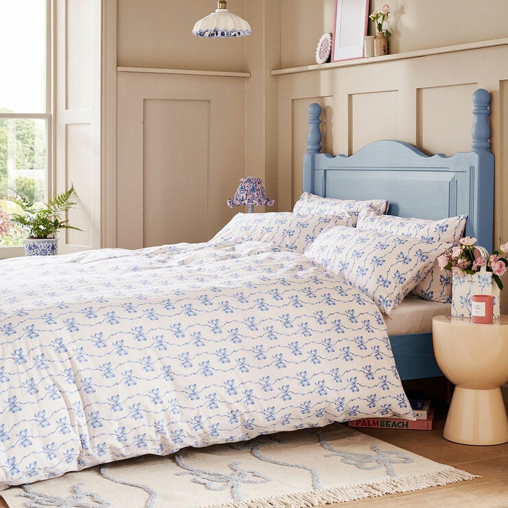 Cath Kidston Blue Ribbons And Bows Reversible Cotton Duvet Cover Set In 4 Sizes Cath Kidston Blue Ribbons And Bows Reversible Cotton Duvet Cover Set In 4 Sizes