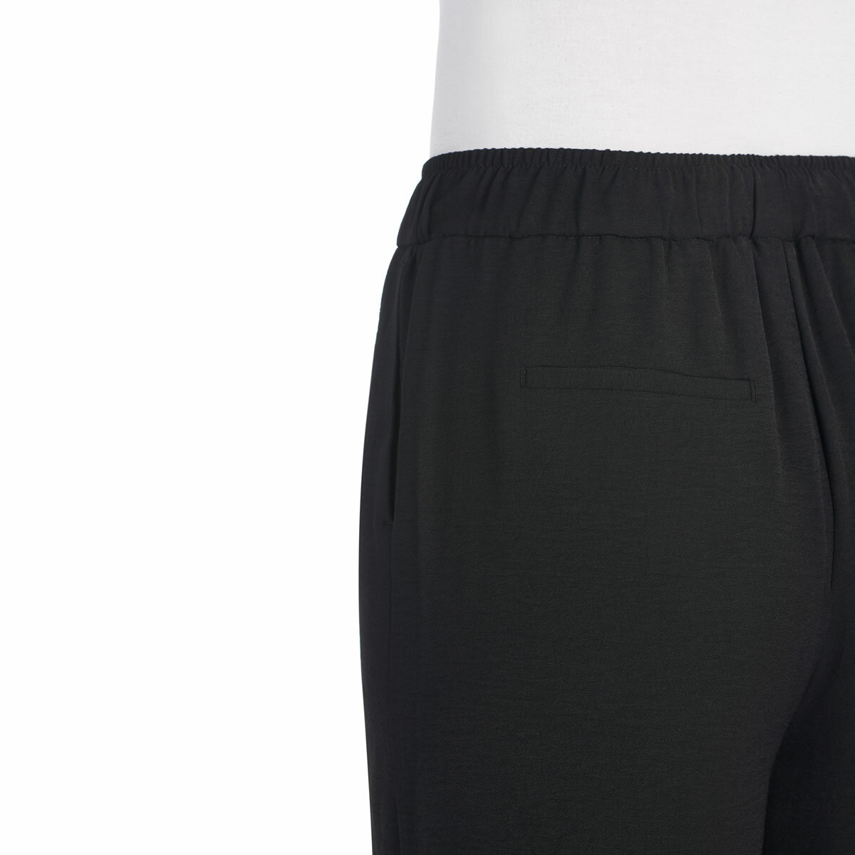 Hilary Radley Crinkle Wide Leg Pant in Black