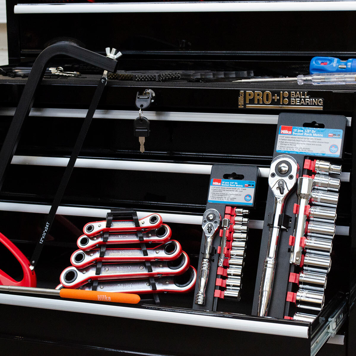 Hilka 305 Piece Tool Kit with Heavy Duty 15-Drawer Tool Chest