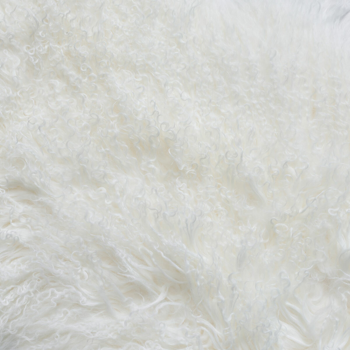 Bowron Tibetan Sheepskin Rug in White, 60 x 90 cm Bowron Tibetan Sheepskin Rug in White, 60 x 90 cm