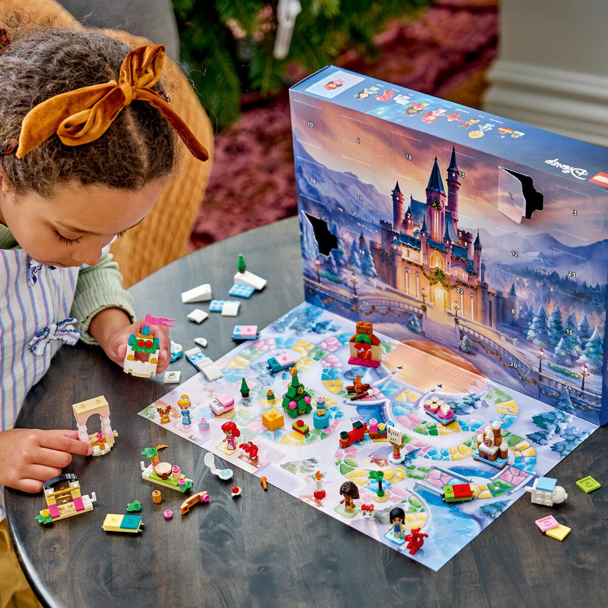 LEGO Disney Princess Advent Calendar - Model 43298 (5+ Years) LEGO Disney Princess Advent Calendar - Model 43298 (5+ Years)