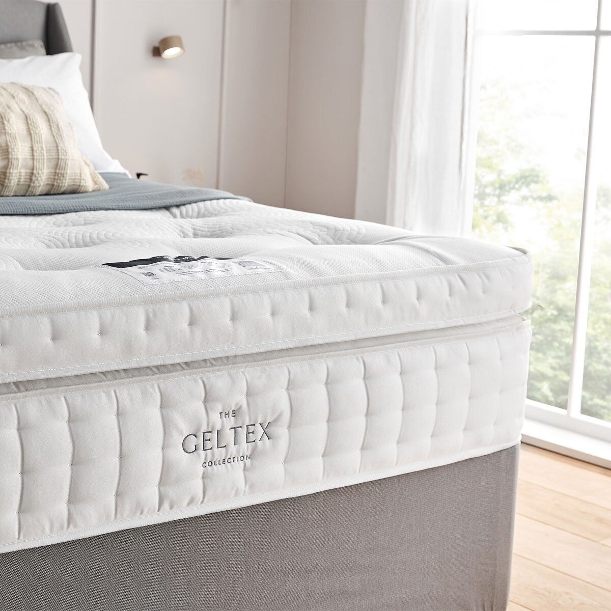 Silentnight Geltex 4000 Mattress & Slate Grey Divan in 4 Sizes