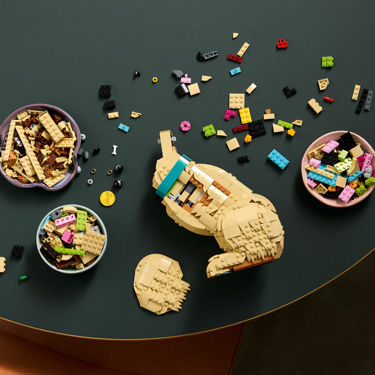 LEGO Icons Golden Retriever Puppy - Model 11384 (18+ Years)