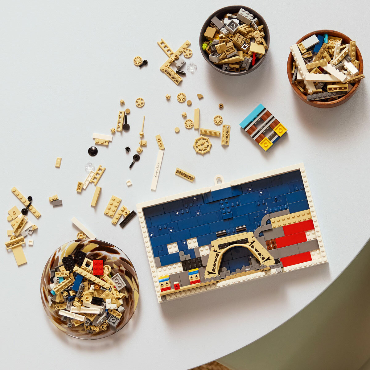 LEGO Architecture Paris - City of Love - Model 21064 (18+ Years)