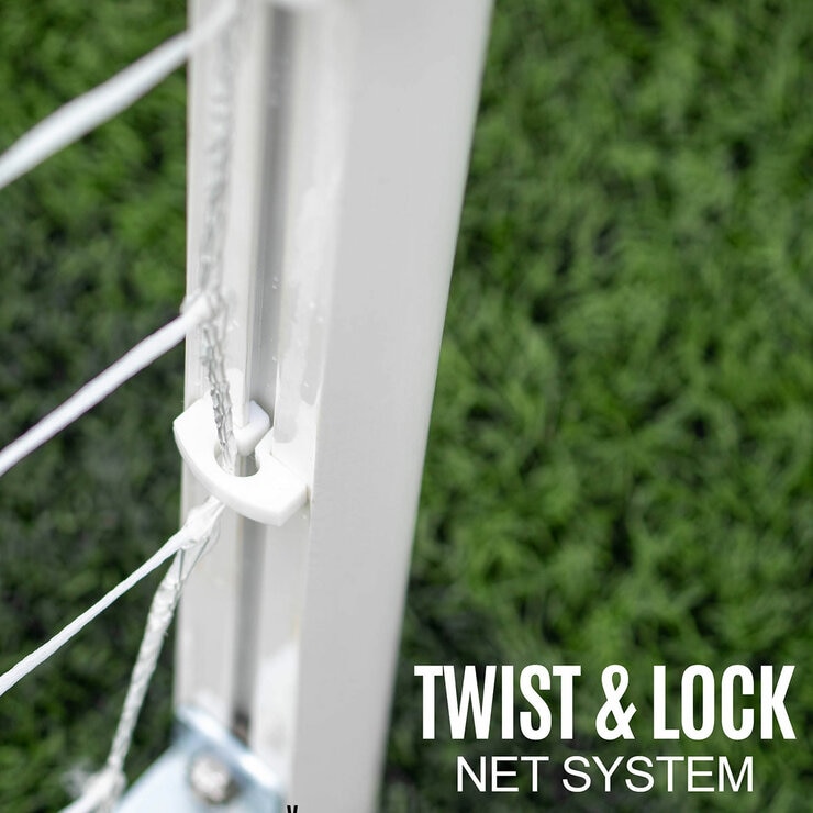 Lifestyle image showing the twist & lock net system
