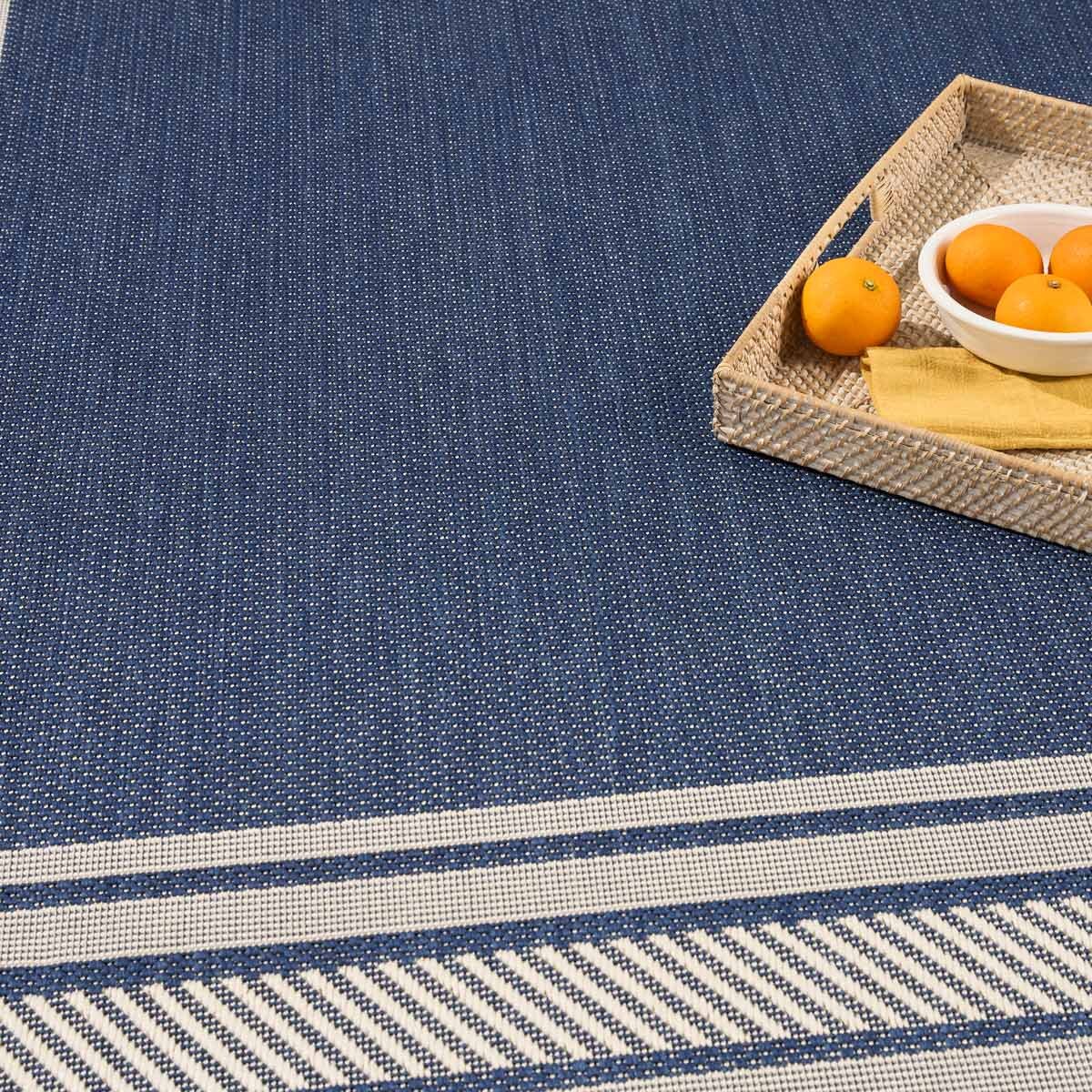 Nourison Horizon Border Indoor / Outdoor Rug in 2 Sizes, Navy