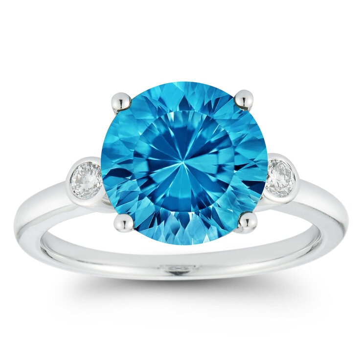 Blue Topaz and 0.13ctw Diamond Ring, 18k White Gold Blue Topaz and 0.13ctw Diamond Ring, 18k White Gold