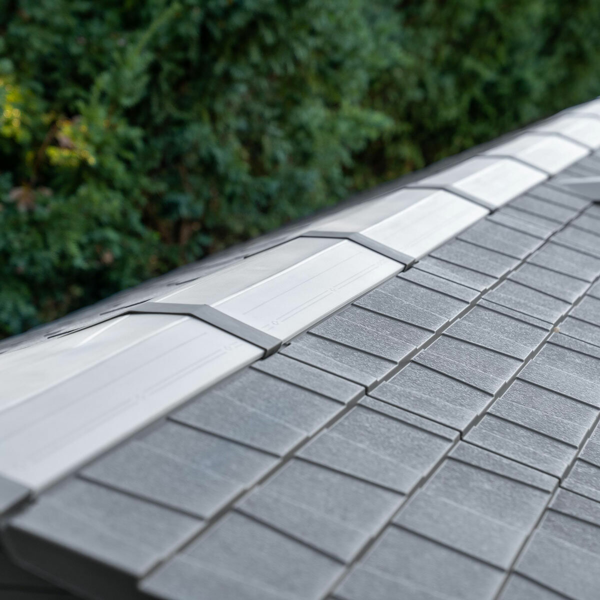 Lifetime 16.5ft x 7ft (4.9 x 2m) Dual Entry Outdoor Storage Shed - Model 60525