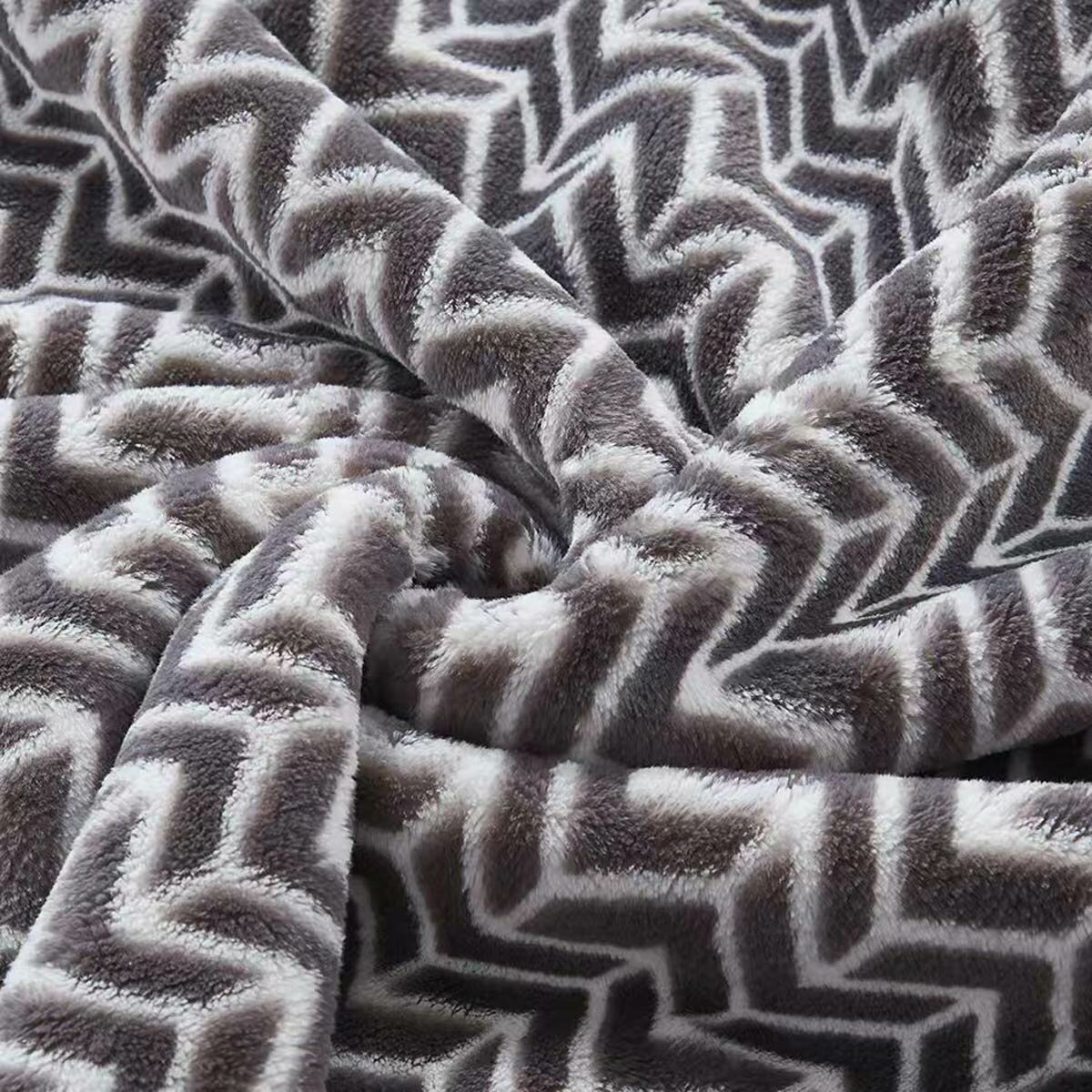 Monte & Jardin Printed Velvet Throw in Grey Herringbone, 152 x 177 cm
