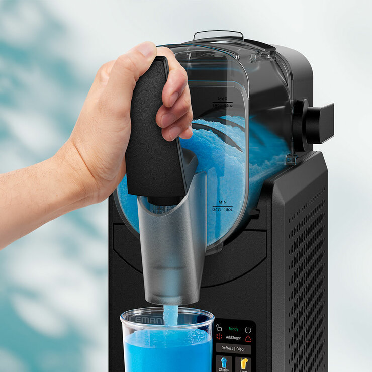 Close up of Iceman Slush-Ease Max Slushy Maker making slushi
