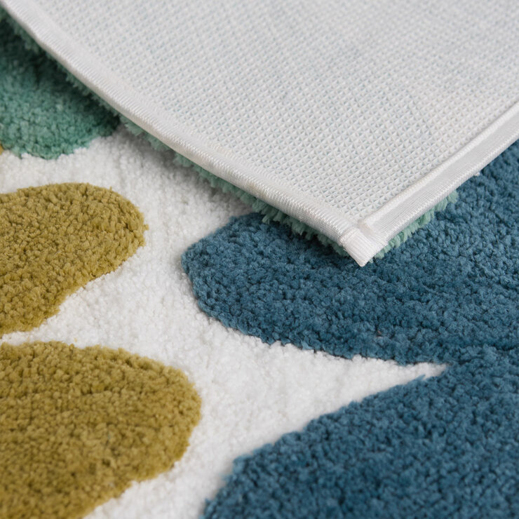 Home Inspiration Flower Bath Mat in 3 Colours, 55 x 91 cm Home Inspiration Flower Bath Mat in 3 Colours, 55 x 91 cm