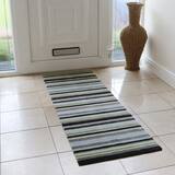 Lifestyle image of larger mat in entryway