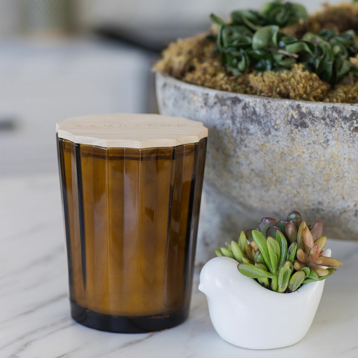 Sand and Fog Scalloped Candle (BROWN)