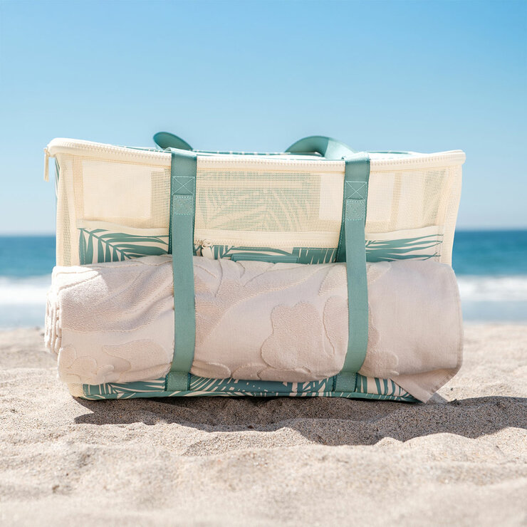 Lifestyle image showing the webbing straps holding a towel Lifestyle image showing the webbing straps holding a towel
