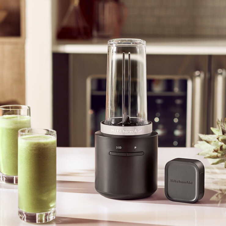 Lifestyle image of KitchenAid Go Cordless Personal Blender