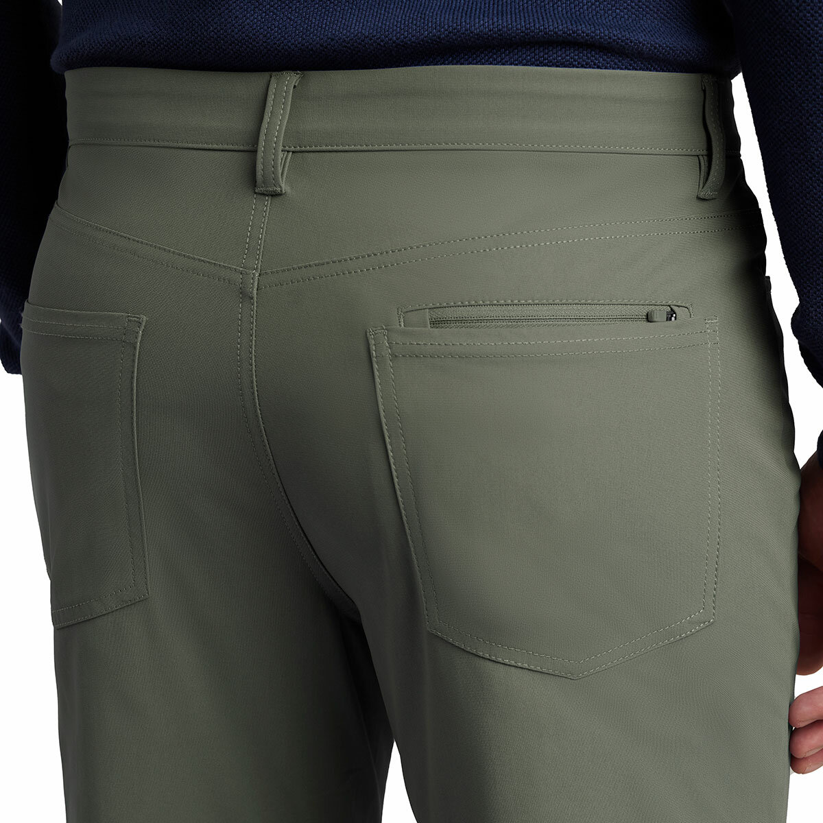 Kirkland Signature Men’s Commuter Pant in Green