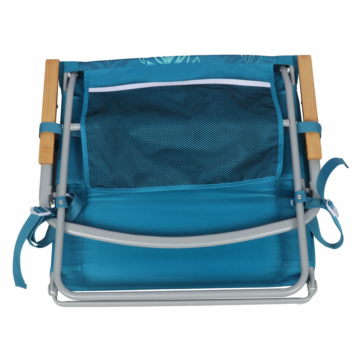 Studio image of the beach lounger, folded Studio image of the beach lounger, folded