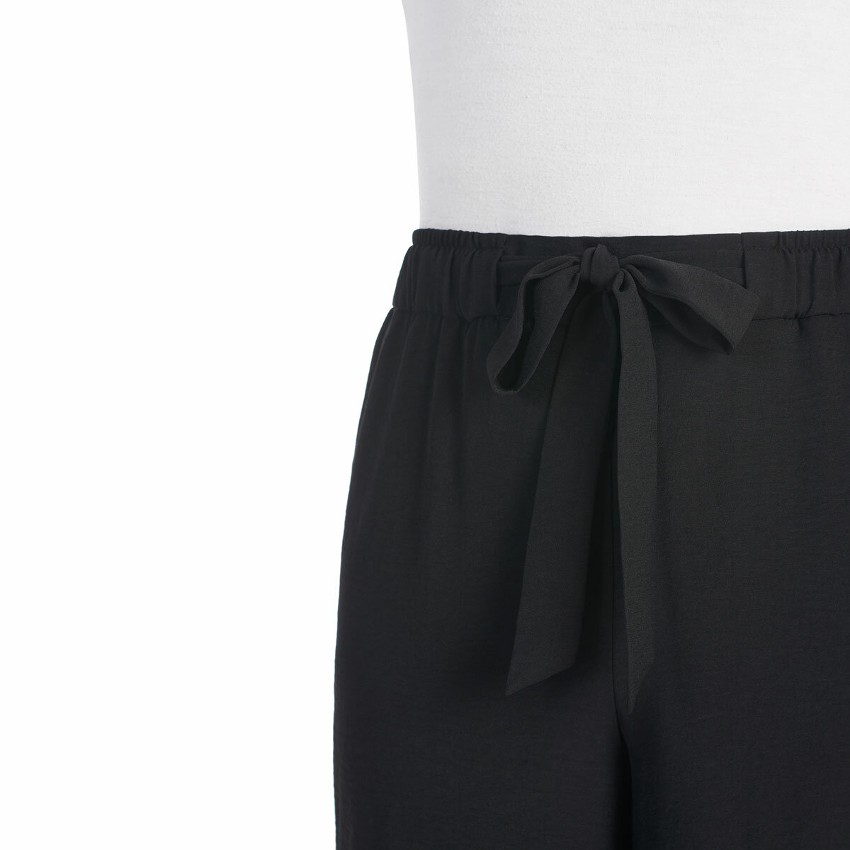Hilary Radley Crinkle Wide Leg Pant in Black