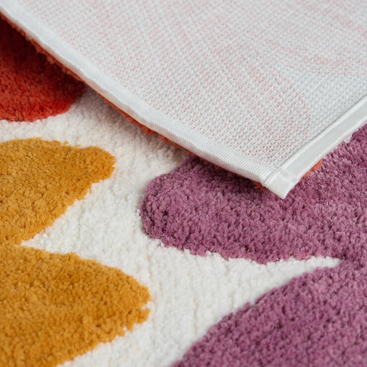 Home Inspiration Flower Bath Mat in 3 Colours, 55 x 91 cm Home Inspiration Flower Bath Mat in 3 Colours, 55 x 91 cm