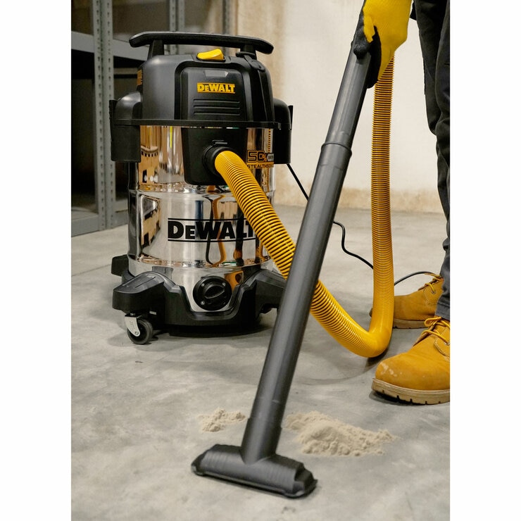 DEWALT® Wet & Dry Corded Vacuum Cleaner, 45 Litre with 2.1m Hose DEWALT® Wet & Dry Corded Vacuum Cleaner, 45 Litre with 2.1m Hose