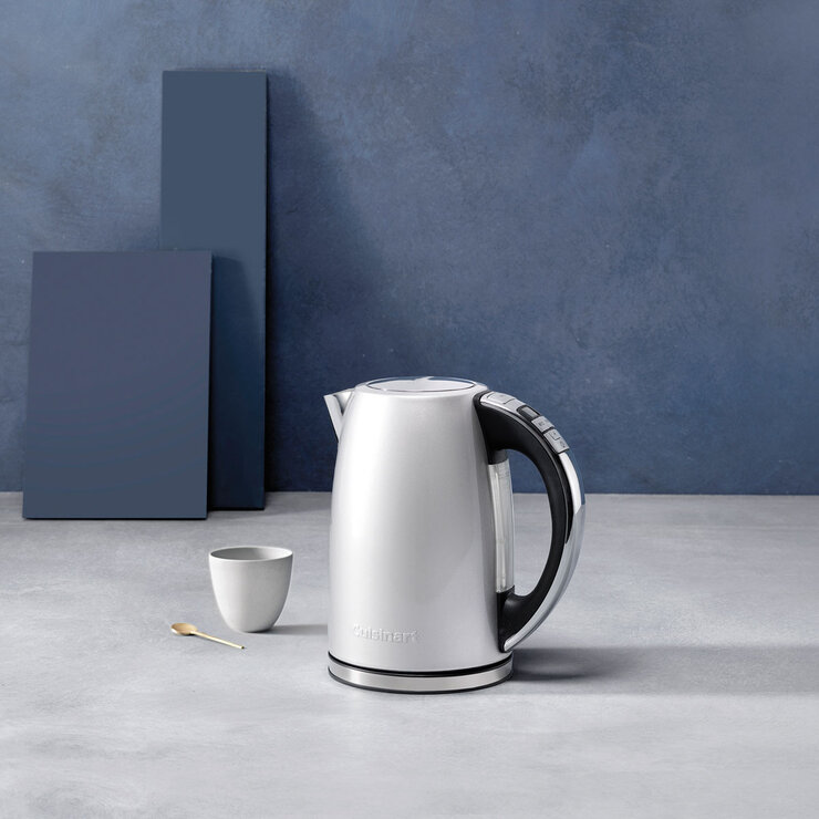 Lifestyle image of Cuisinart Kettle Lifestyle image of Cuisinart Kettle