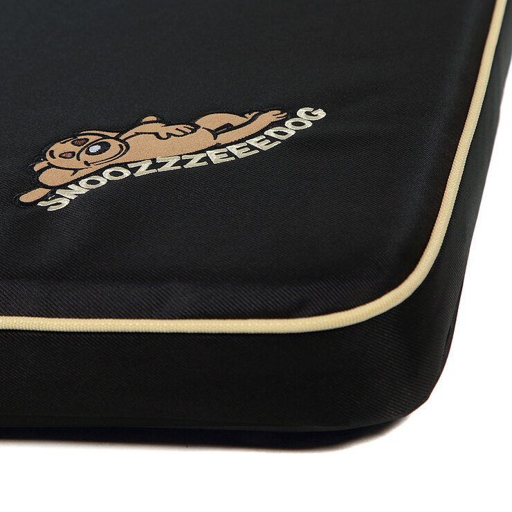 Snoozzzeee Dog® Xtreme Water Resistant Pet Mat in Black, 70cm x 100cm Snoozzzeee Dog® Xtreme Water Resistant Pet Mat in Black, 70cm x 100cm