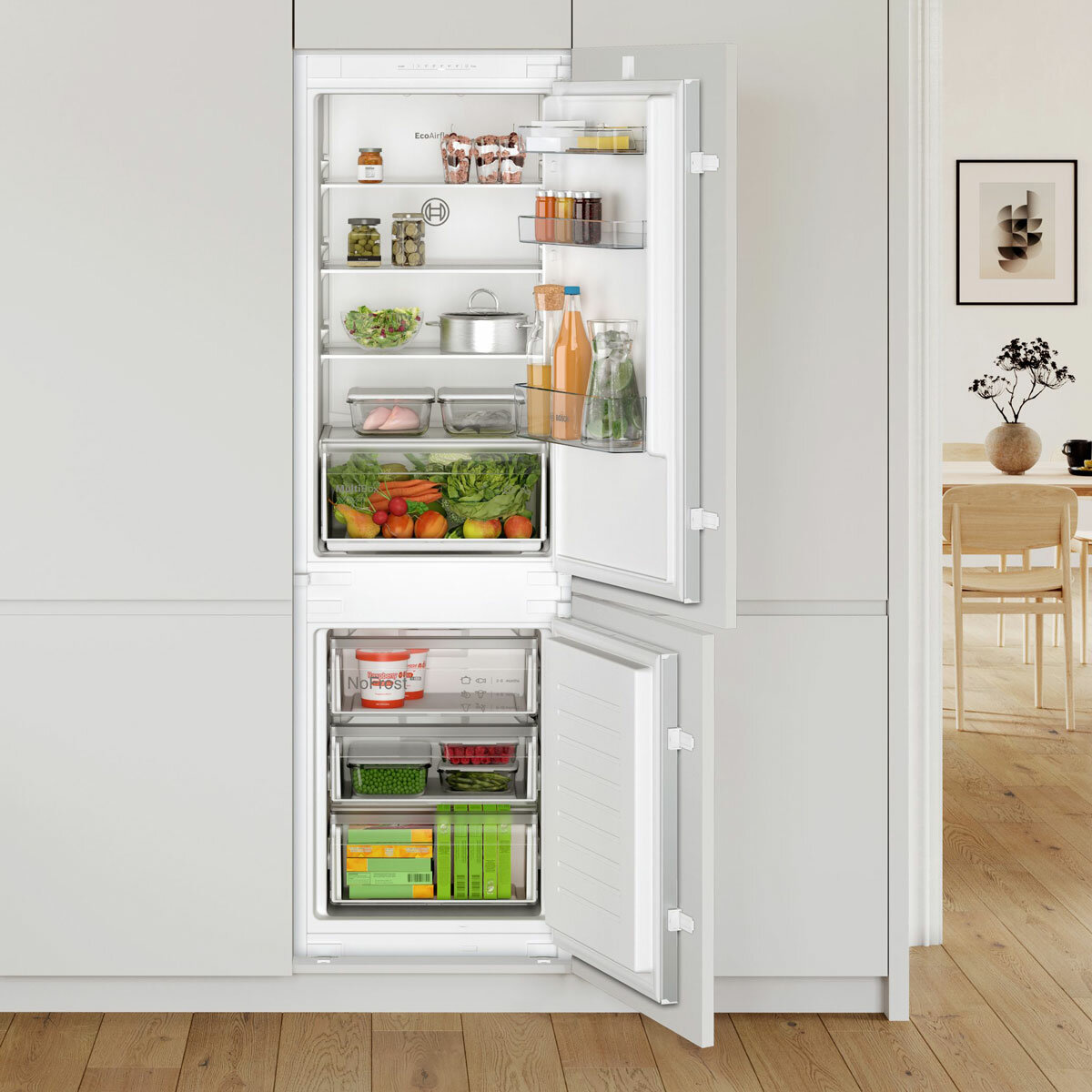 Bosch Series 2, KIN86NSE0G Fully Integrated Fridge Freezer E Rated