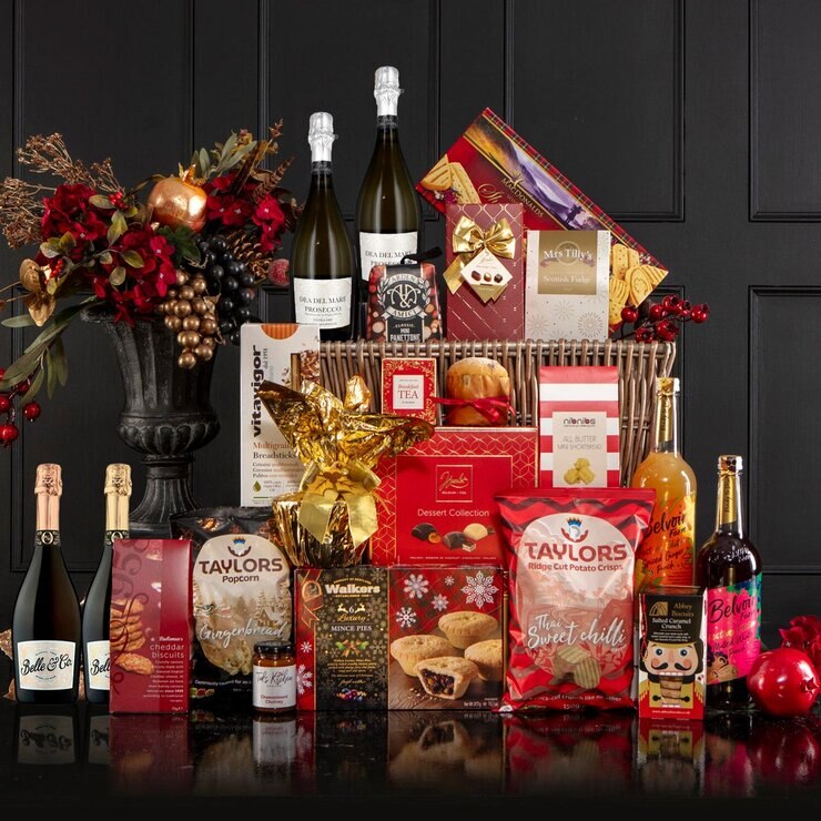 The Vintage Christmas Gift Hamper The Vintage Christmas Gift Hamper