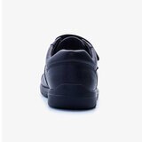 back profile of shoe