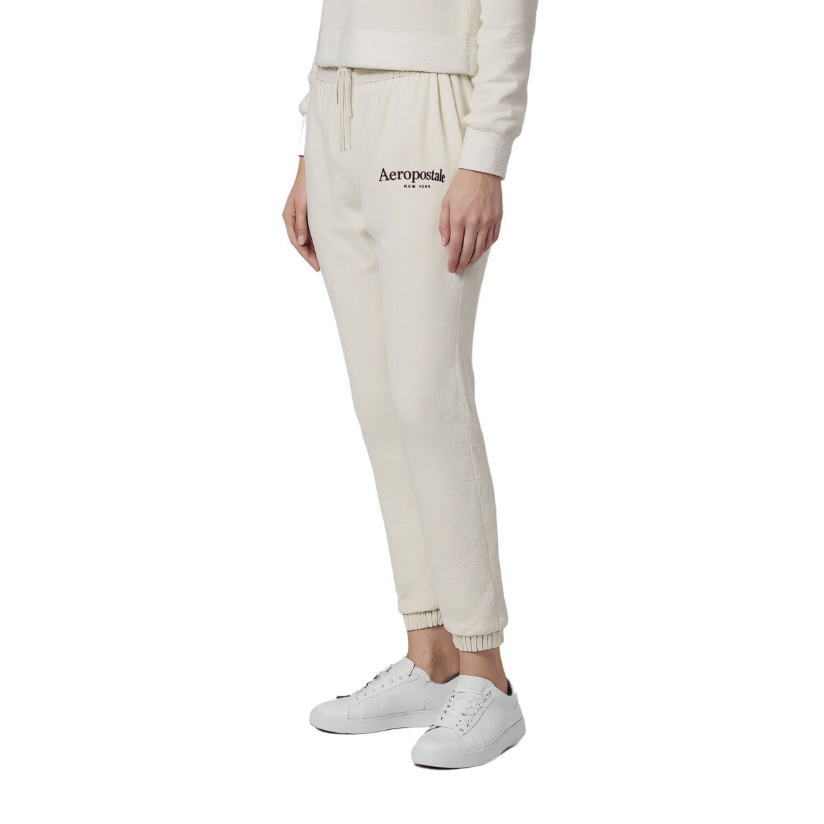 Aeropostale Ladies Embroidered Jogger in Cream
