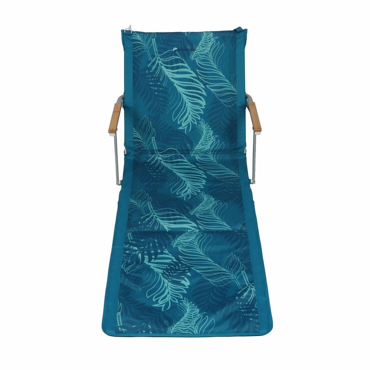 Studio image from the front of the lounger