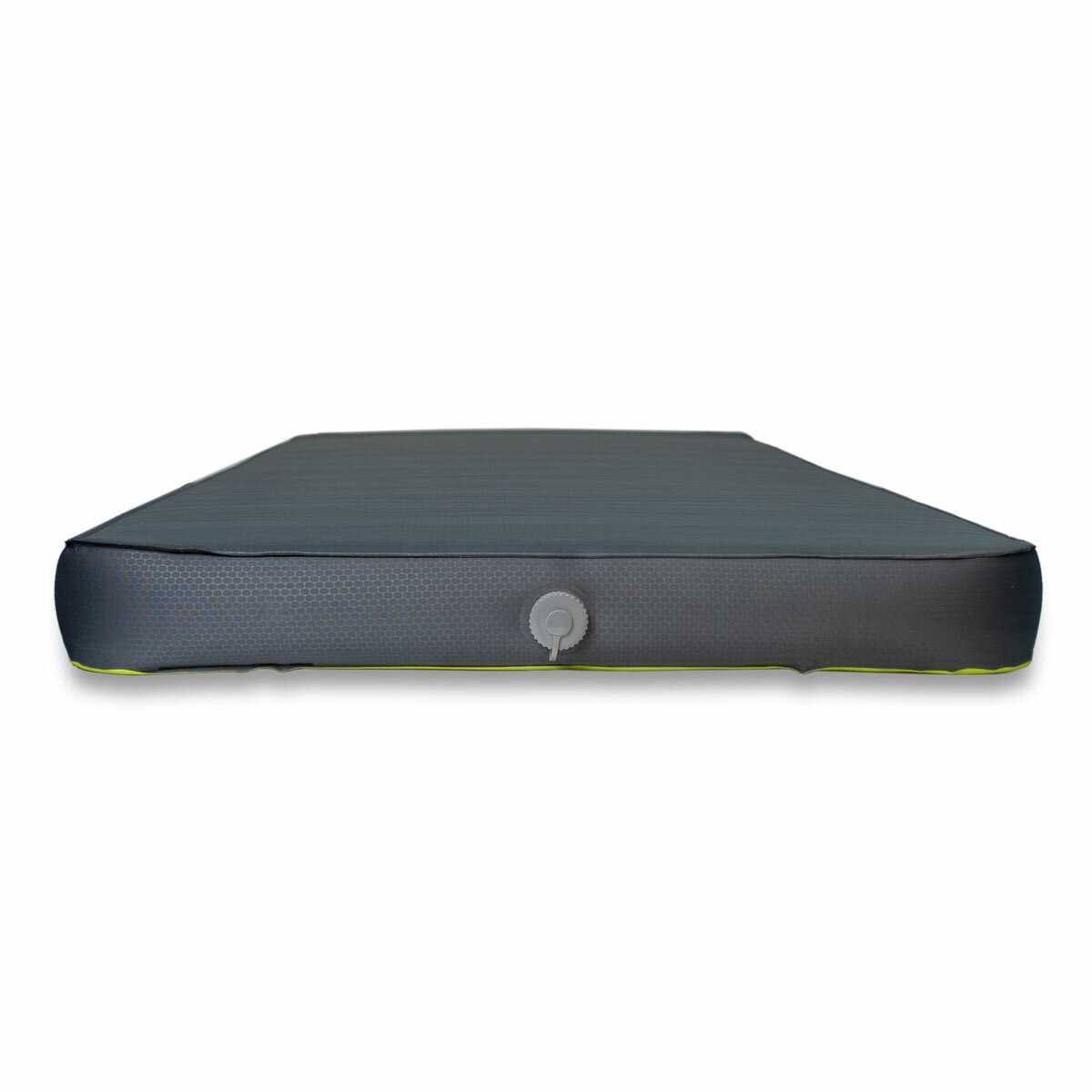 Studio image showing side of the mattress with the valve Studio image showing side of the mattress with the valve