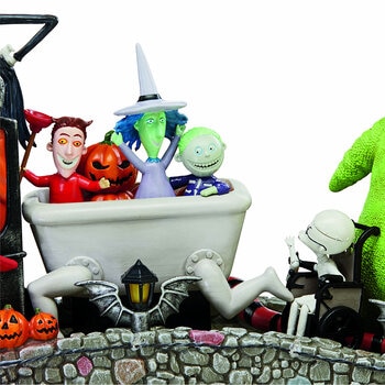 9 inch (22.8 cm) Disney The Nightmare Before Christmas Mayor’s Car Scene with Lights and Music – Halloween Decoration