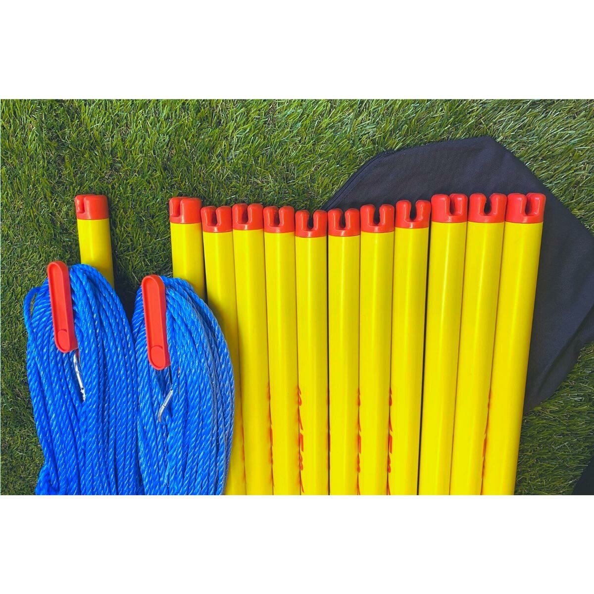 Lifestyle image showing the poles and rope